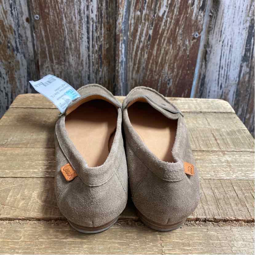 Coach 7.5 Beige Shoes