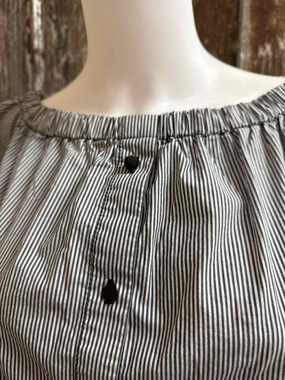 So Allure Size small Gray Stripe tops