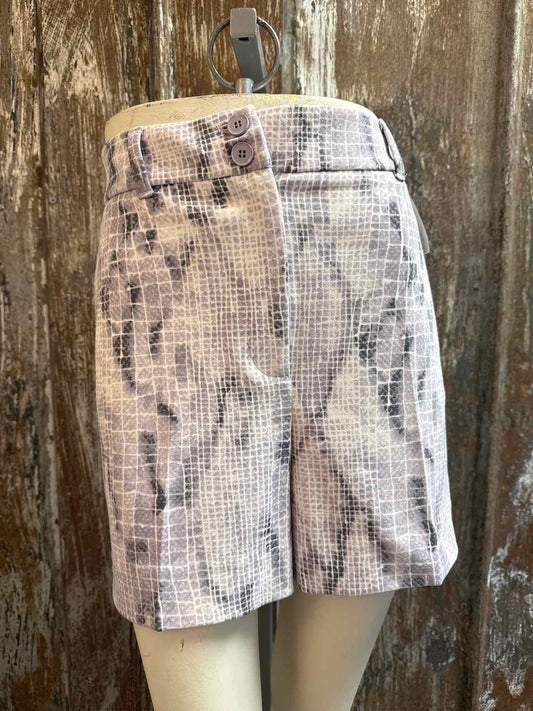 White House Black Market Size 6 Purple Shorts