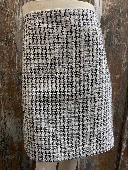 Loft Size 14 (Large) Black & White Skirt