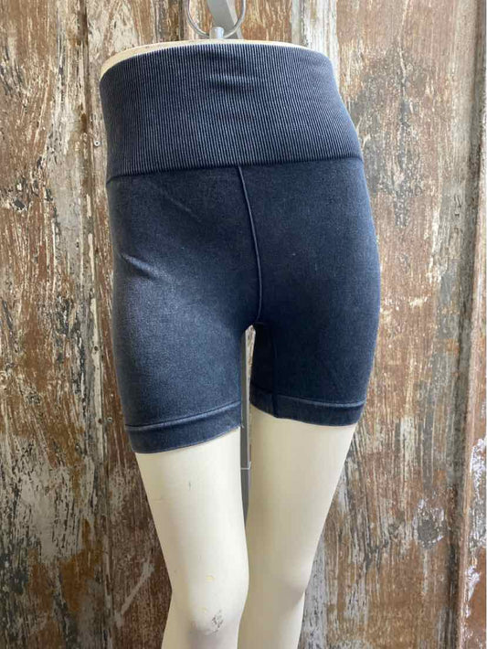 ITZON Size Small (4/6) Black Shorts