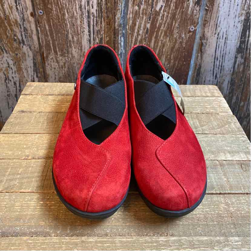 Wolky 7.5 Red Shoes