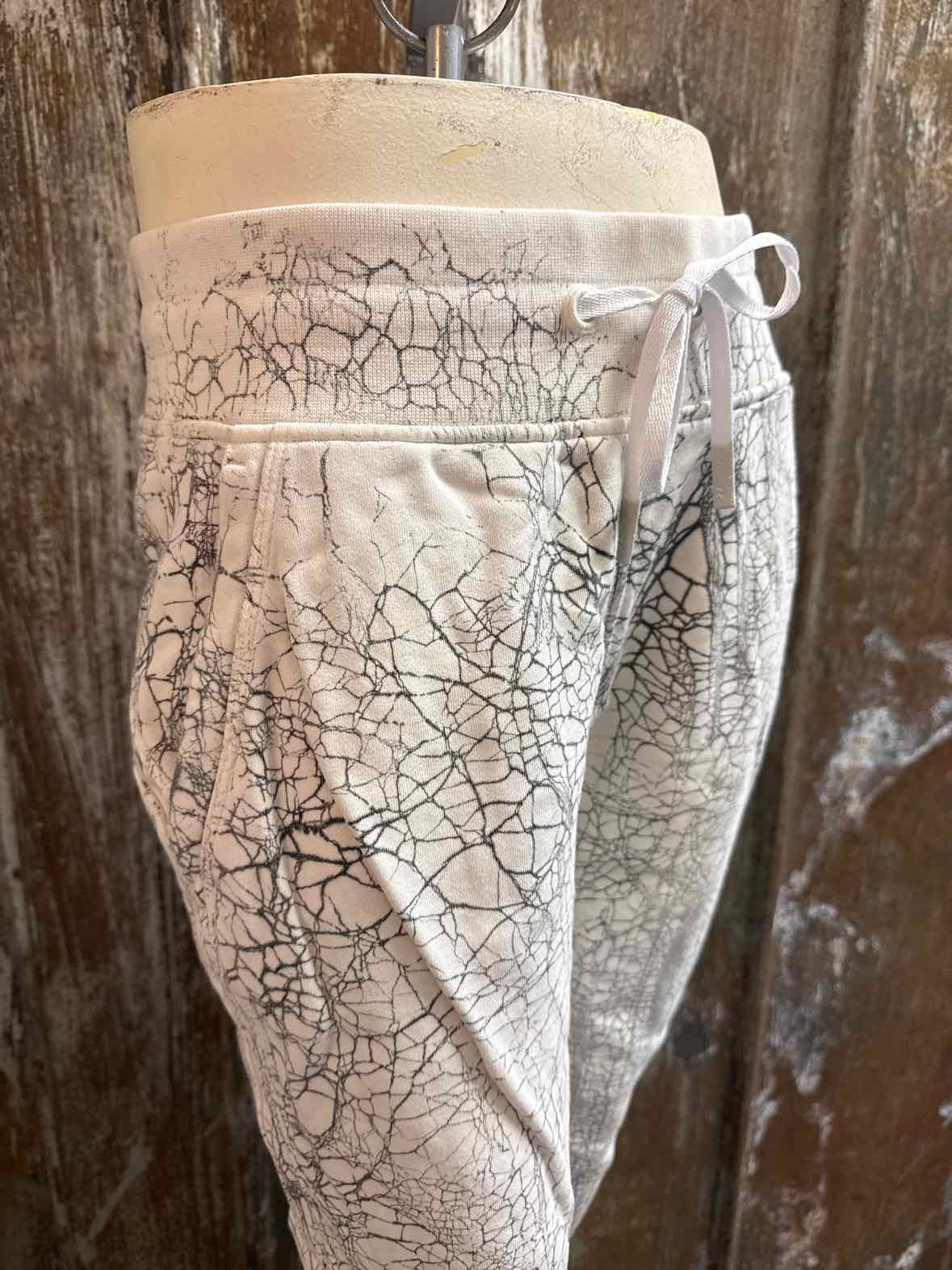lululemon Size 4 Gray print Joggers