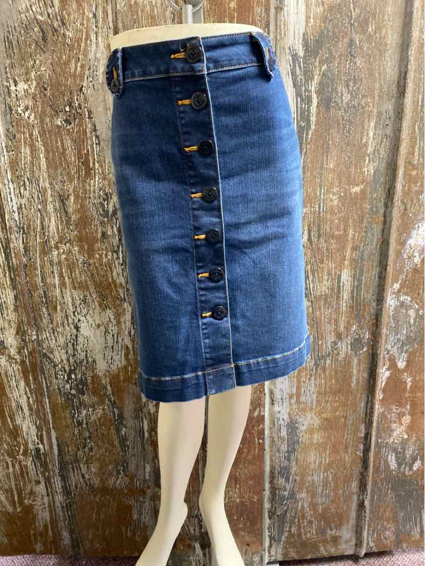 Talbots Size 6 Denim Skirt