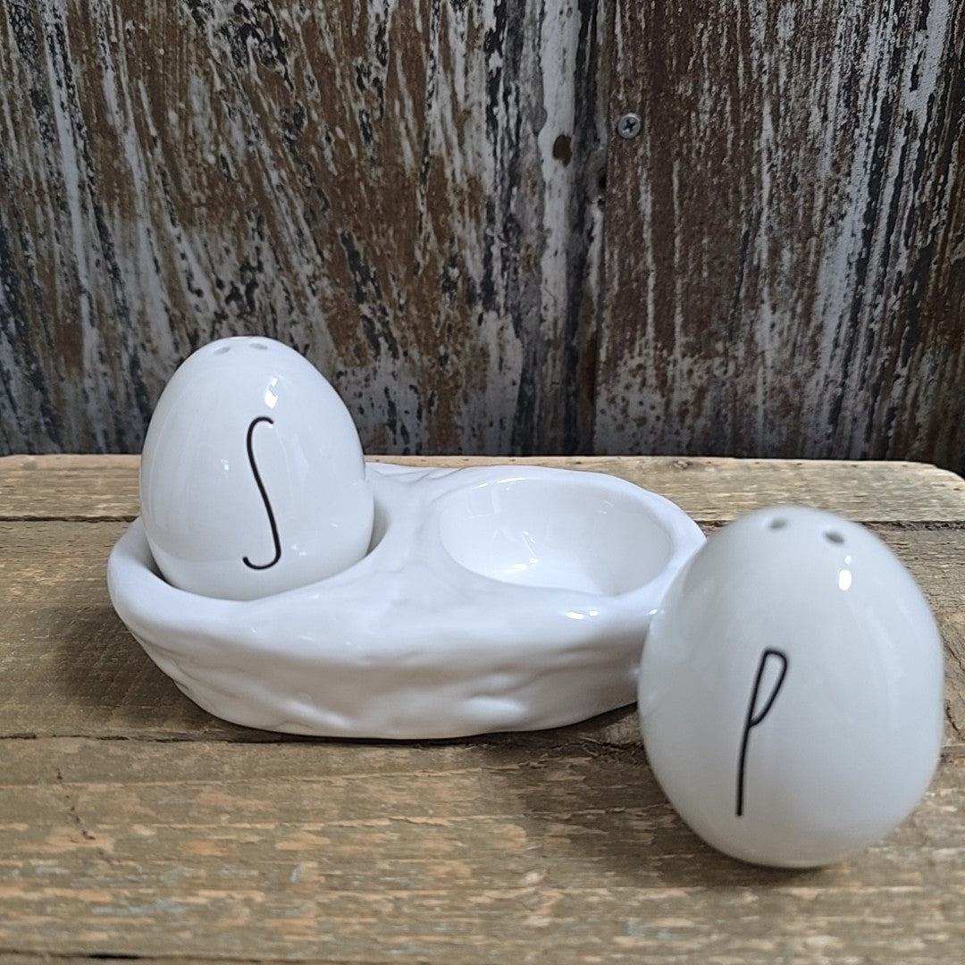 Rae Dunn Salt & Pepper Shakers