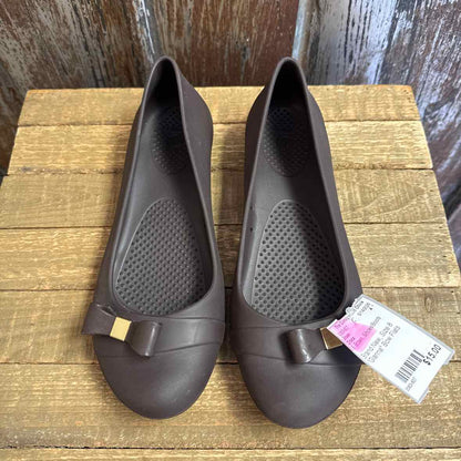 Crocs 8 Brown Shoes