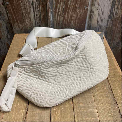 Steve Madden Bump Bag