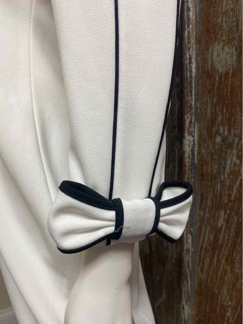 Calvin Klein Size 12 White Dress
