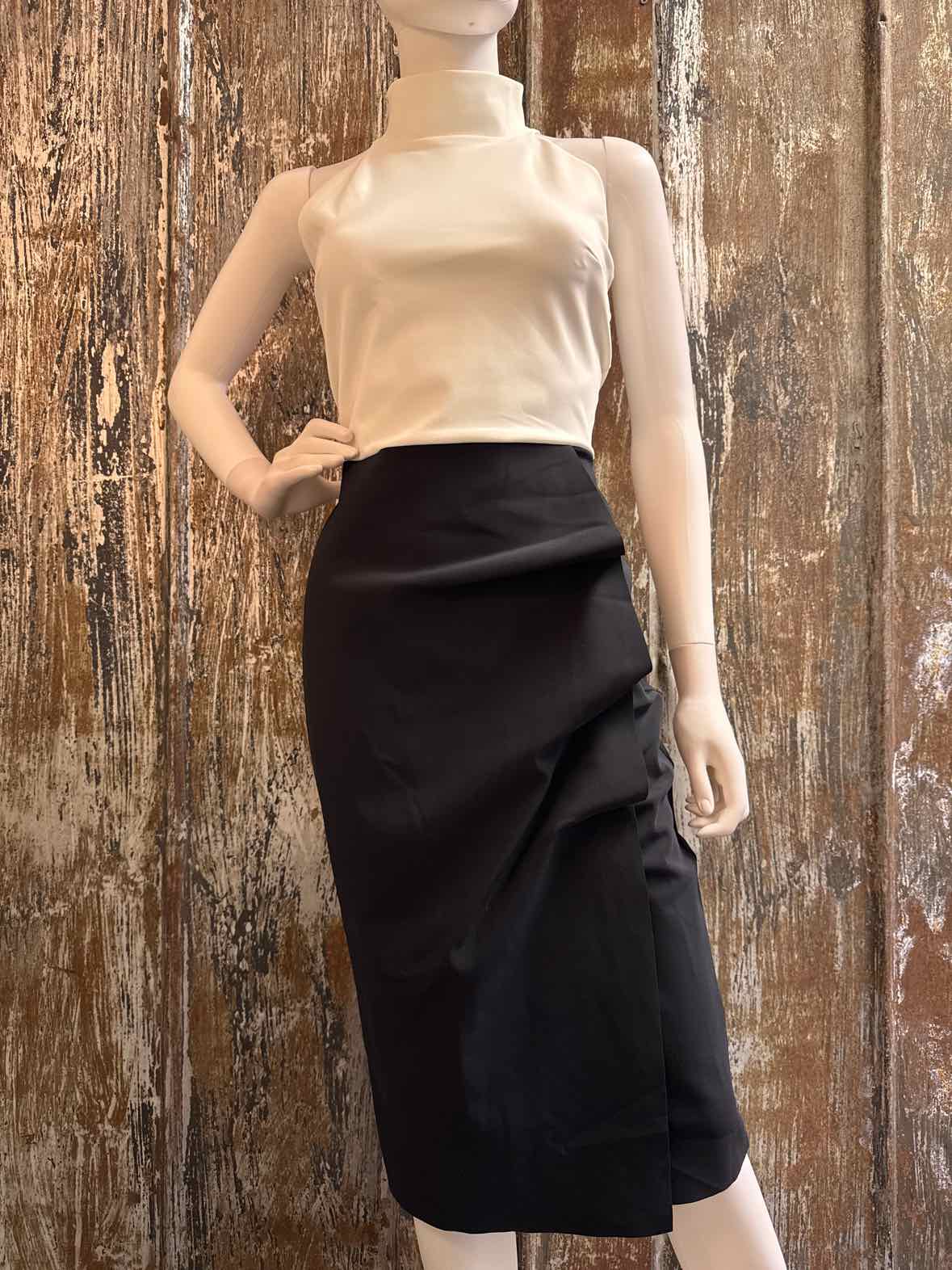 Chiara Boni Size small White & Black Dress