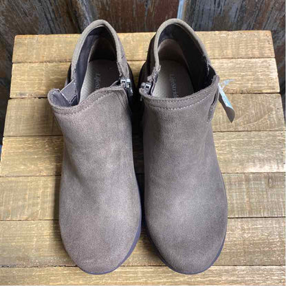 Lifestride 7.5 Brown Ankle Boots