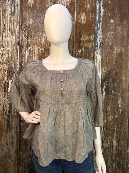 eri + ali Size extra small blue stripe tops