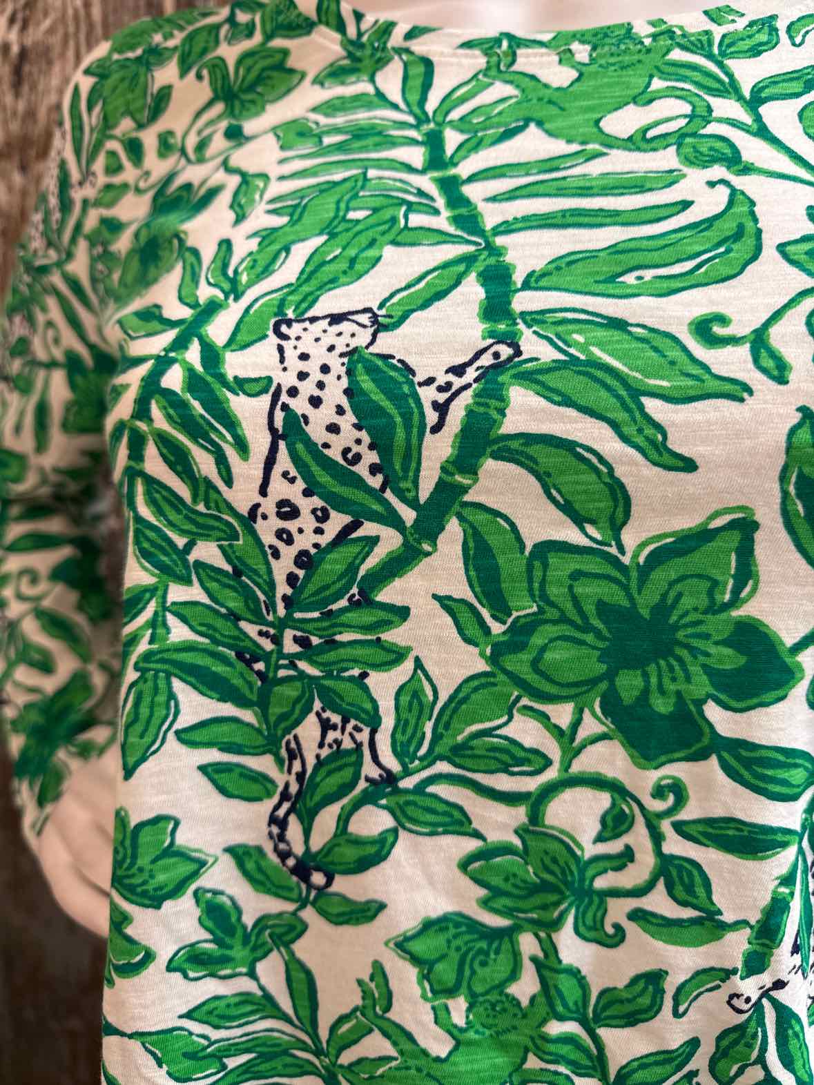 Lilly Pulitzer Size small Green Print tops