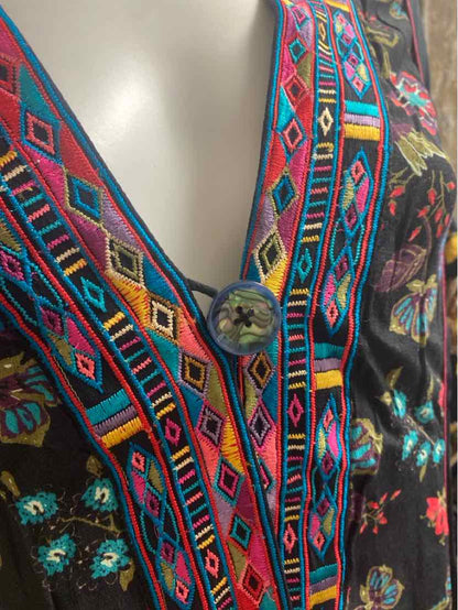 John Mark Size Medium Black Multi Color Print Jacket