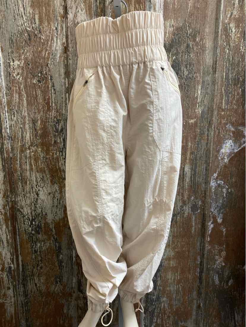 Zenana Size Large (12/14) Tan Pants