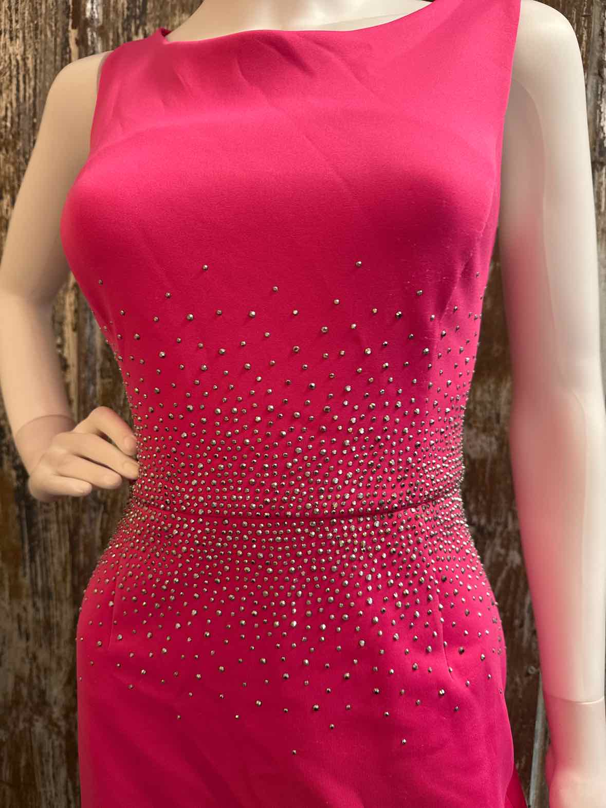 Calvin Klein Size 10 (Medium) Pink Dress