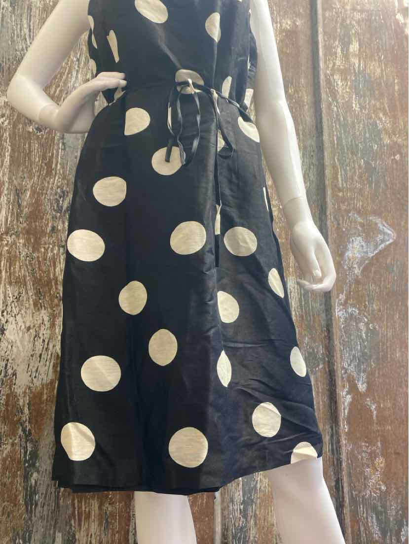 Talbots Size 8 (Medium) Black polka dot Vintage Dress