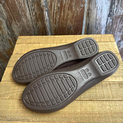 Crocs 8 Brown Shoes