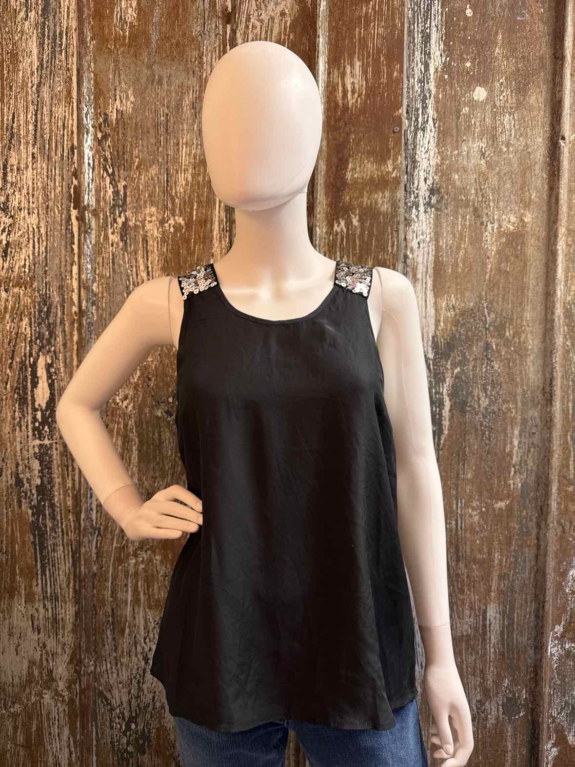 Walter Size 4 (Small) Black tops