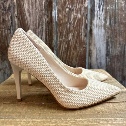 Tahari 7.5 Tan Shoes