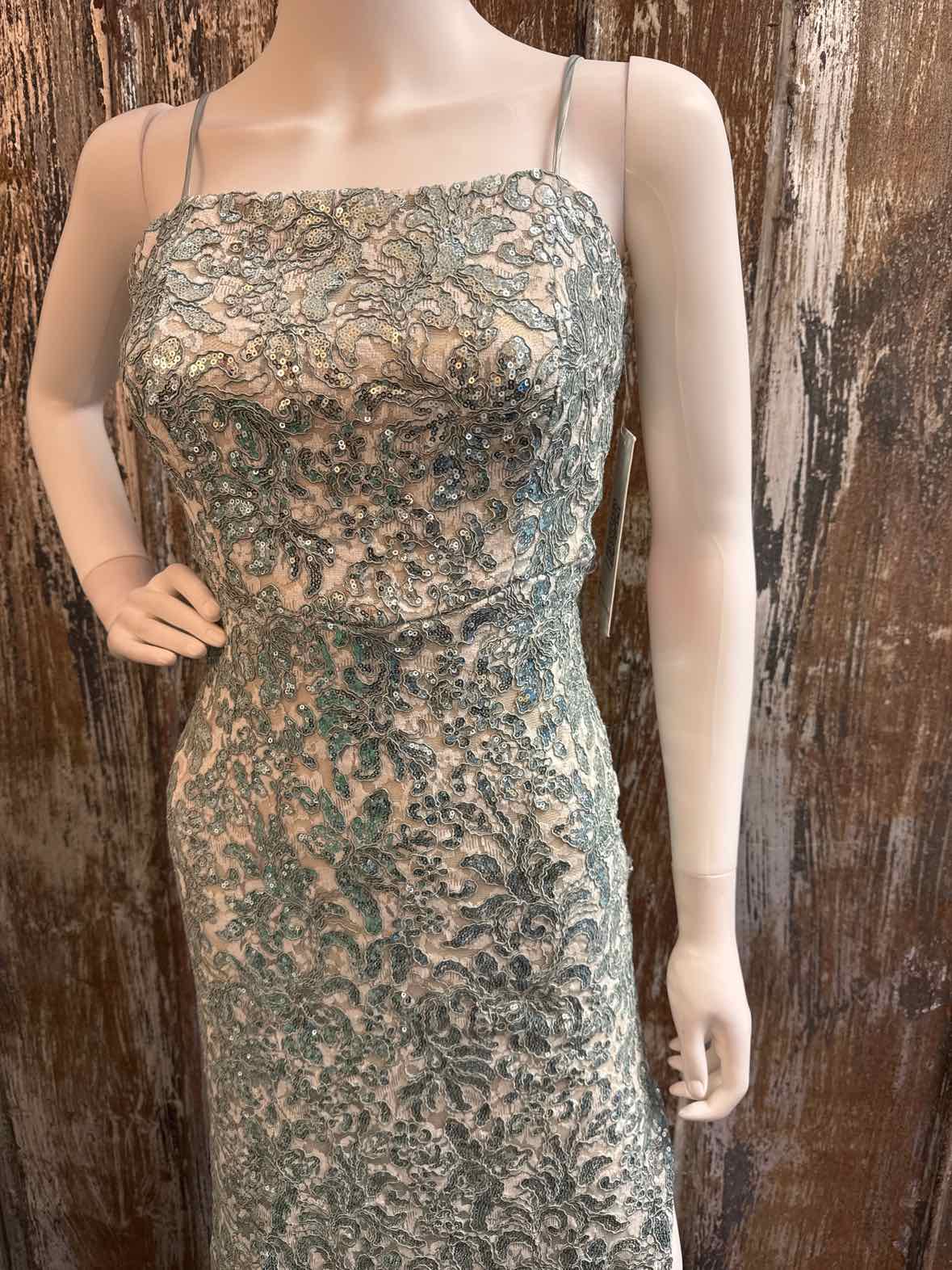 emerald sundae Size Medium Gray/Blue Dress