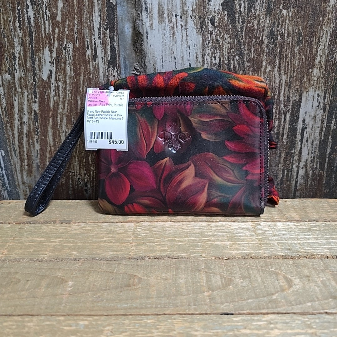 Patricia Nash Wristlet