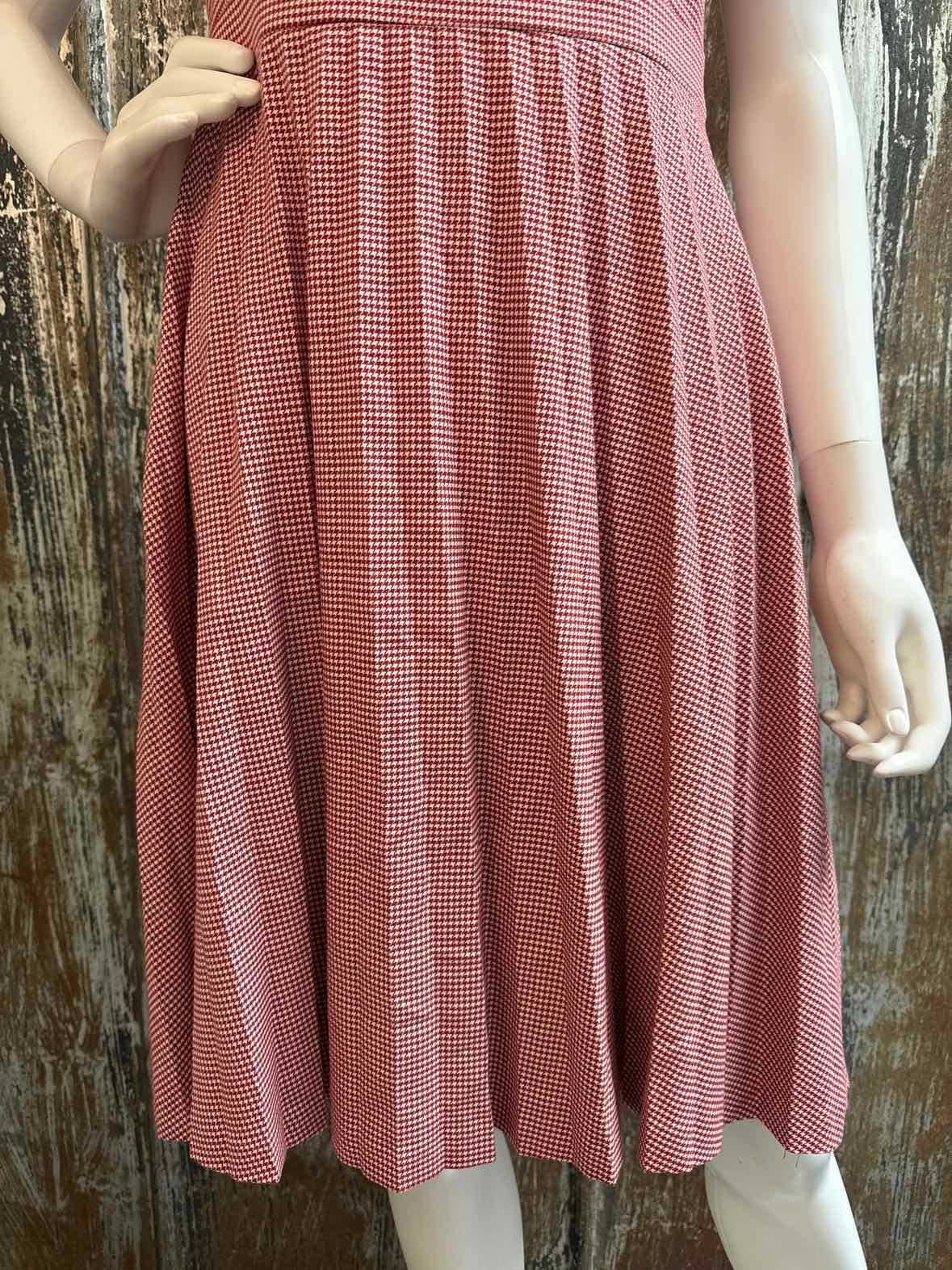 Brooks Brothers Size 2 (Extra Small) Red Houndstooth Dress