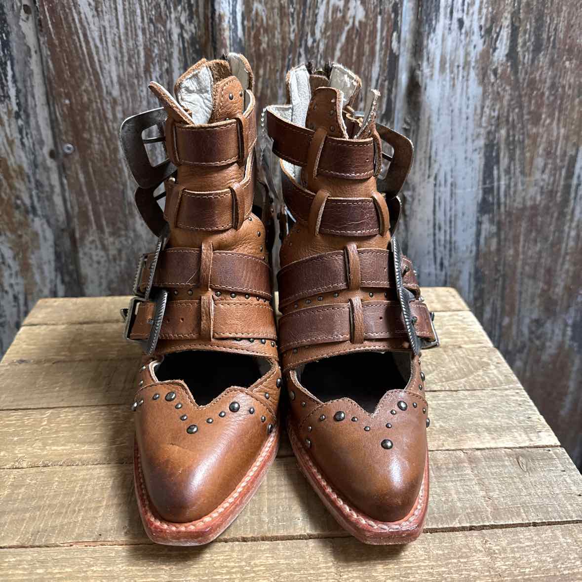 Free Bird 5 Brown Shoe Booties