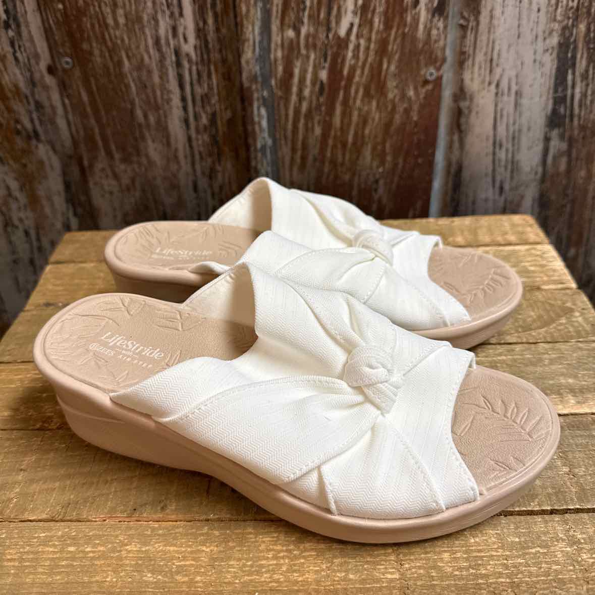 Life Stride 6 White Shoes