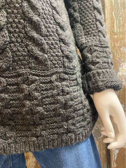 inis crafts Size small Gray Cardigan