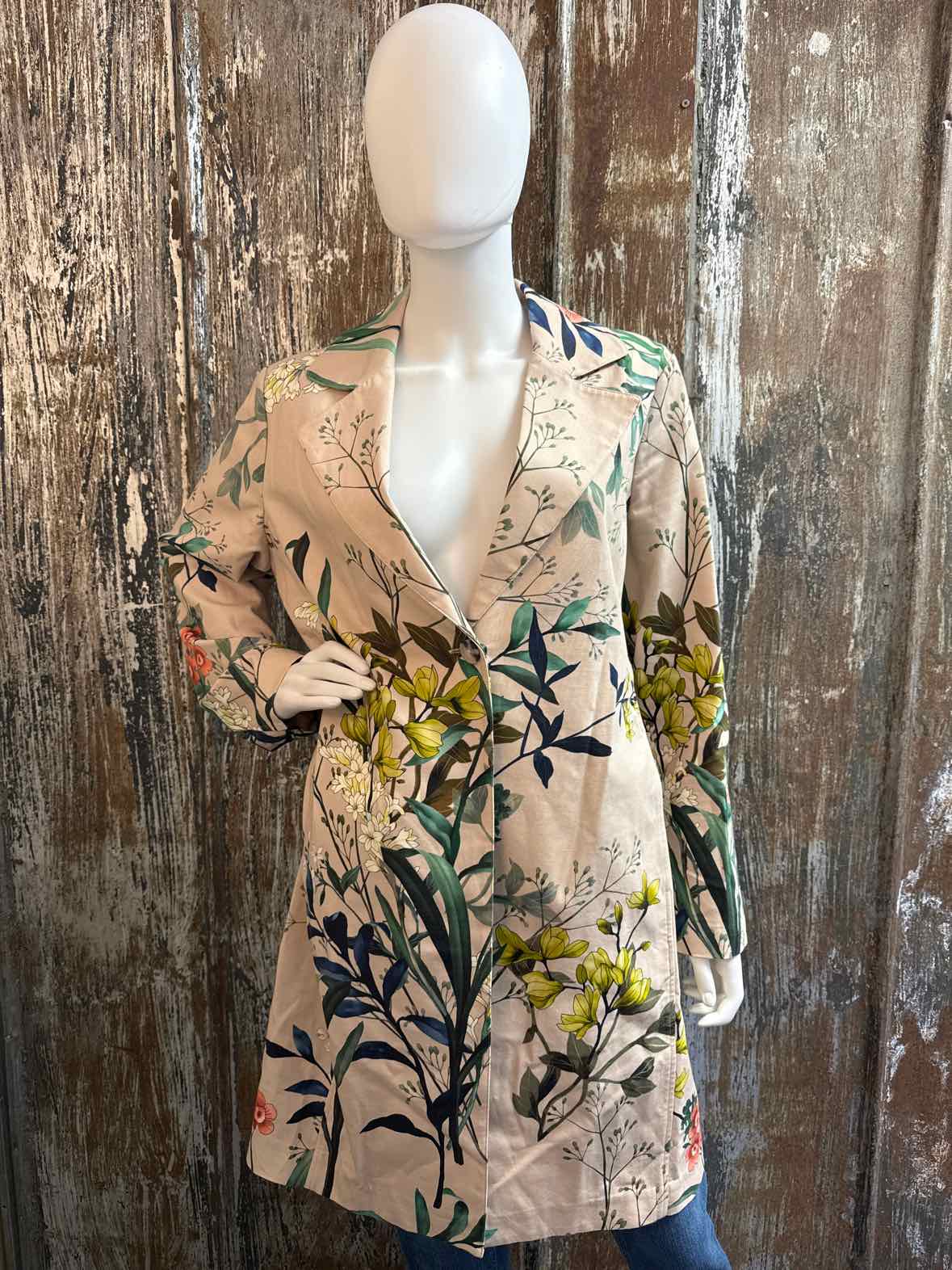Chico's Size Large Tan/Green Floral Spring Jacket