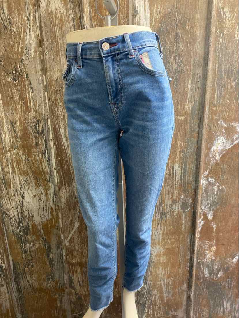 True Religion Size 4 Denim Jeans