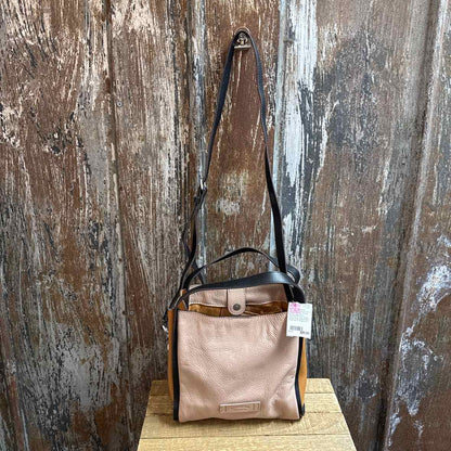 American Leather Co Purse