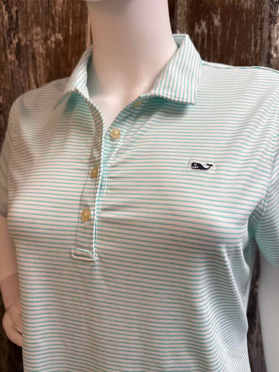 Vineyard Vines Size Medium Green stripe tops