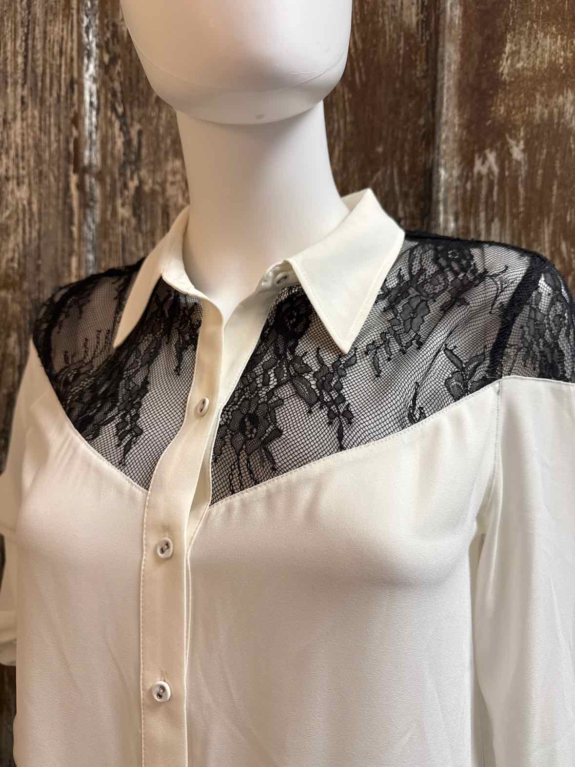 White House Black Market Size small White/black tops