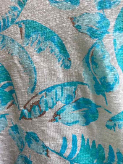 Lauren Conrad Size small Blue Print T-shirt
