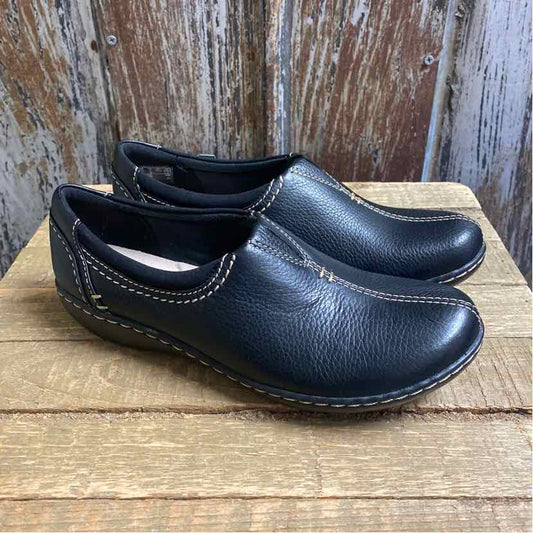 Clark's 7 Black Shoes
