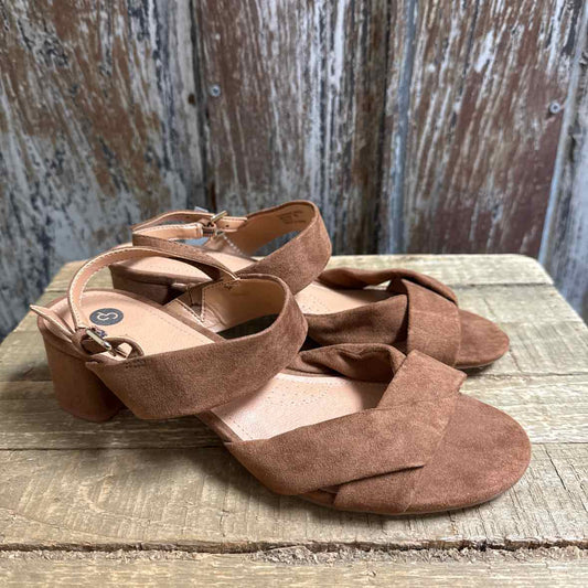 Dressbarn 7 Brown Shoes