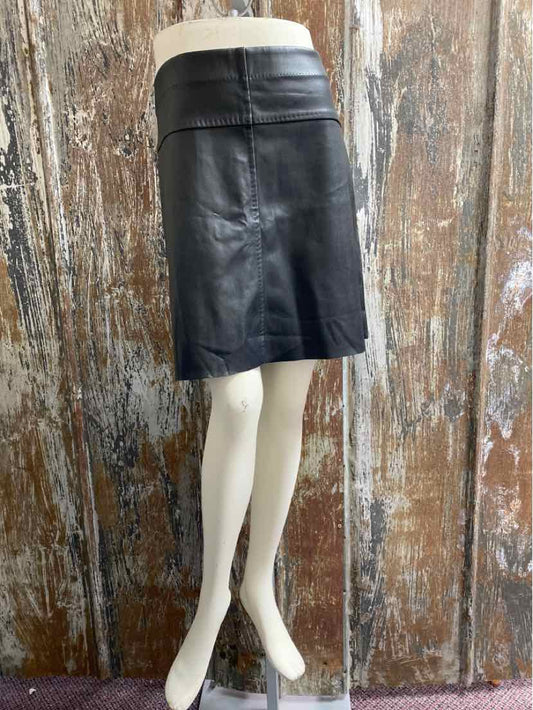 Max Studio Size Small (4/6) Black Skirt
