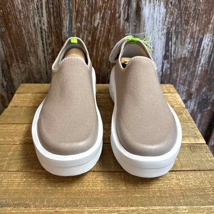 Oofos 7.5 Brown Sneakers