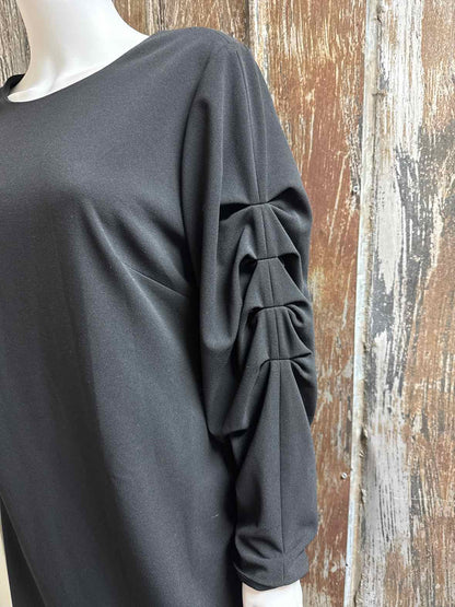 Vince Camuto Size Large Black Dress