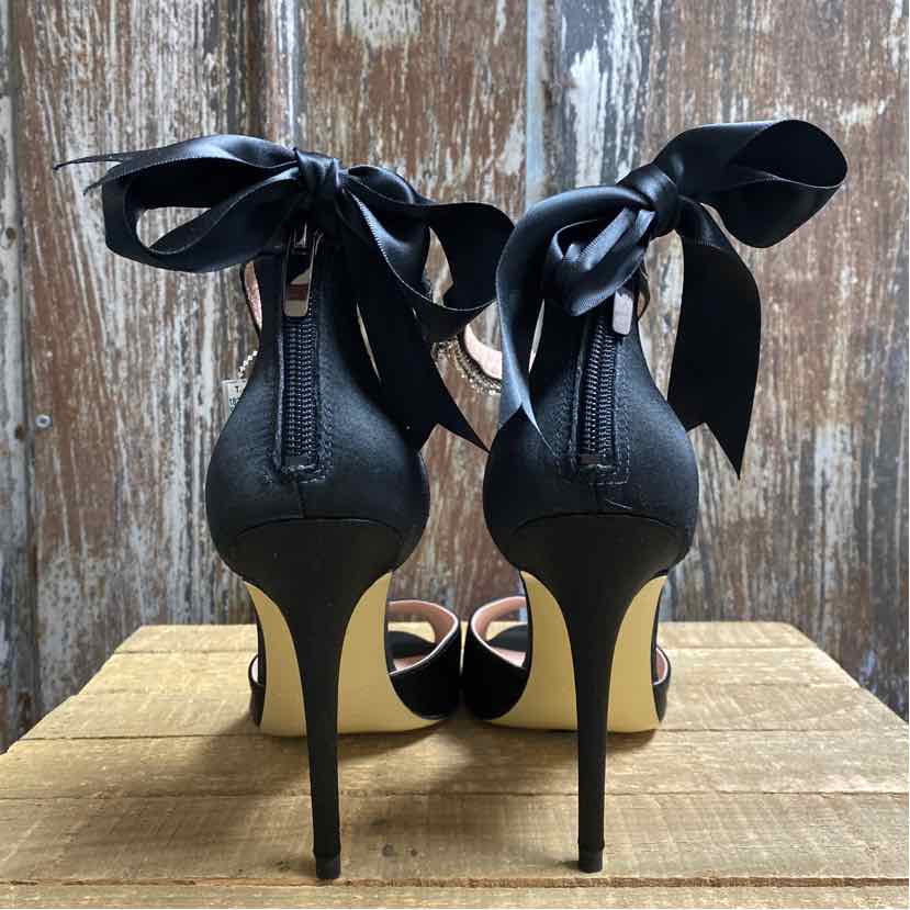 Enzo Angiolini 8.5 Black Shoes