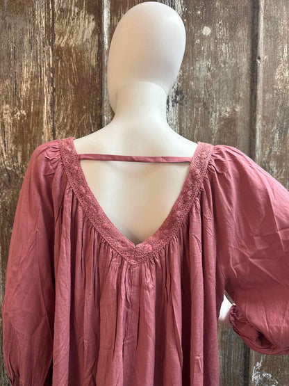 saltwater LUXE Size small Pink tops