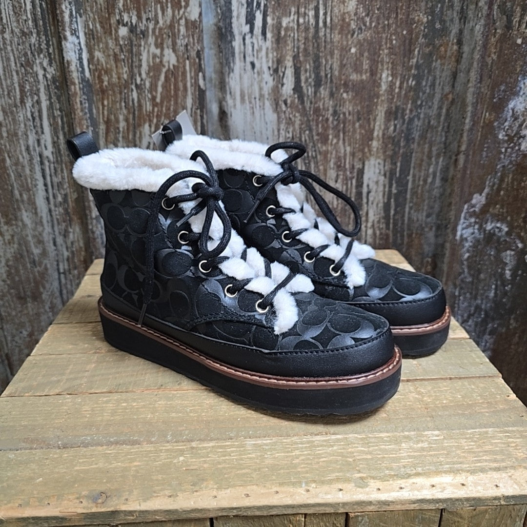 Coach 6 Black Boots