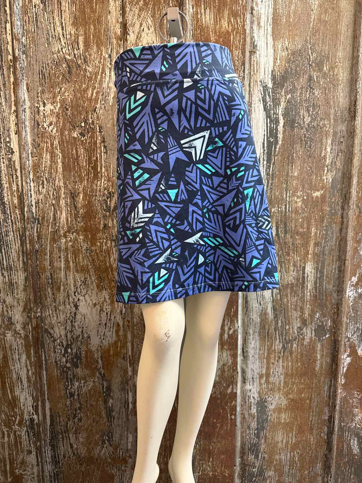 Patagonia Size Large (12/14) Blue Print Skirt