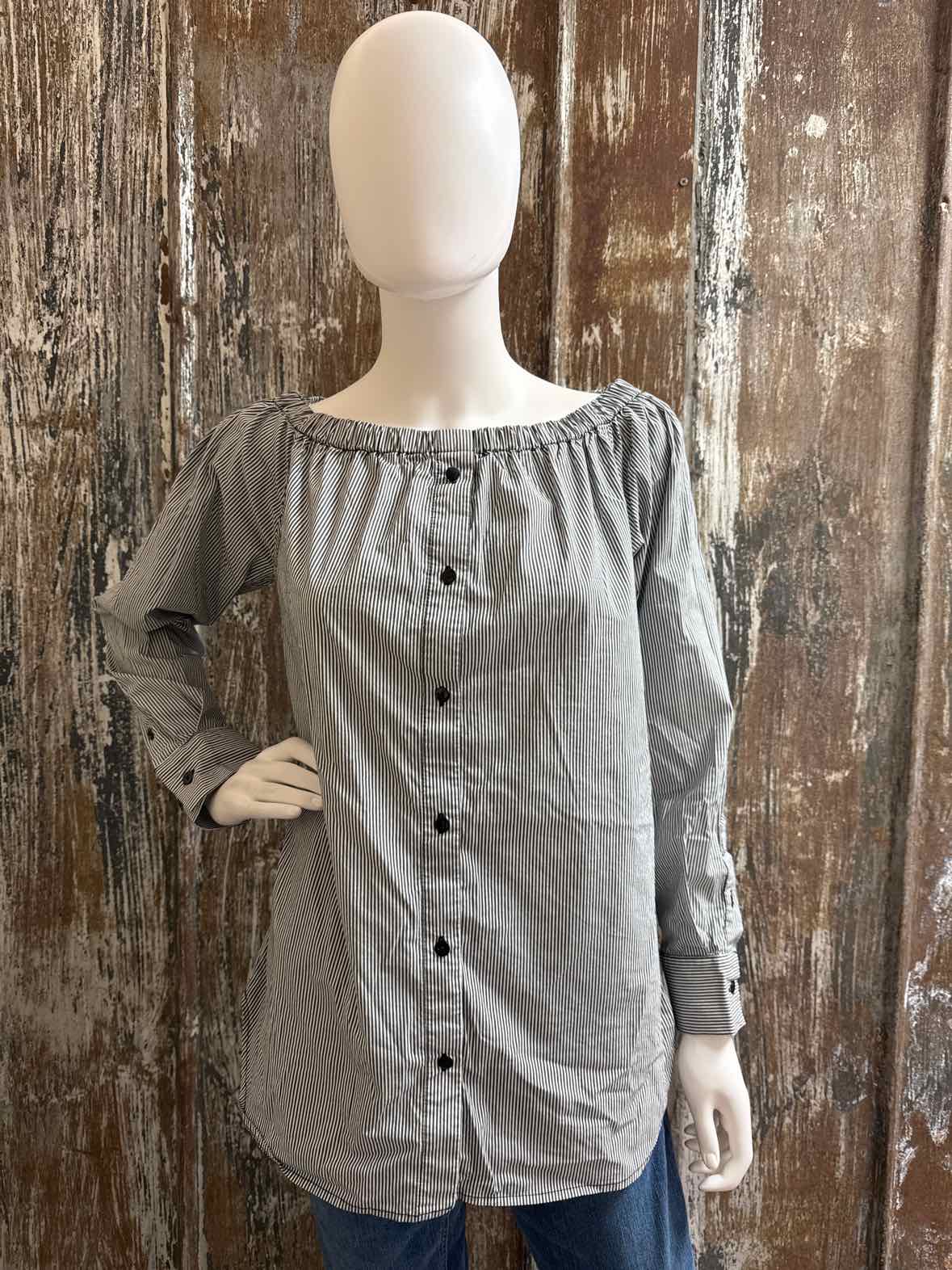 So Allure Size small Gray Stripe tops