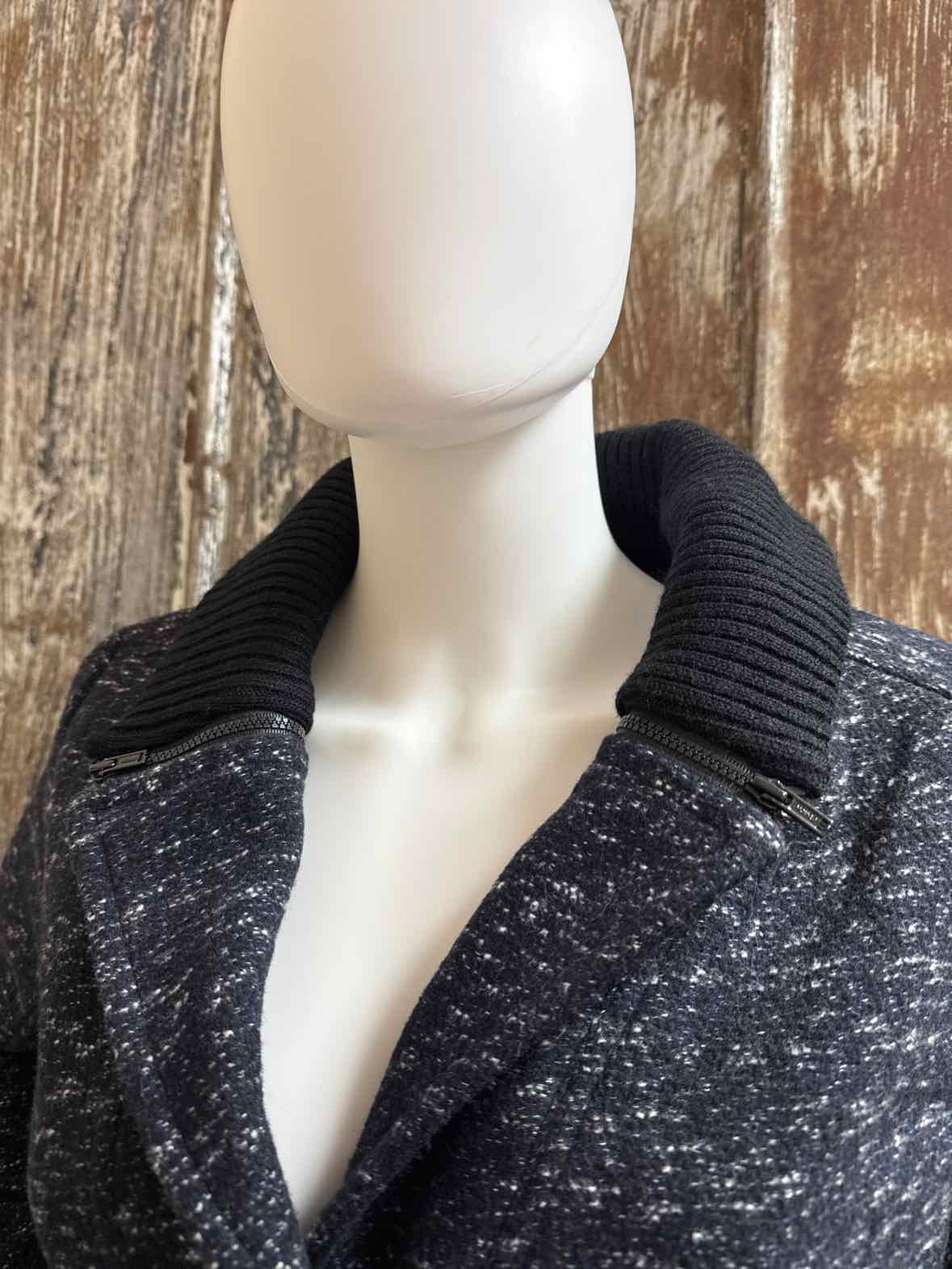 Gap Size Medium Navy Jacket