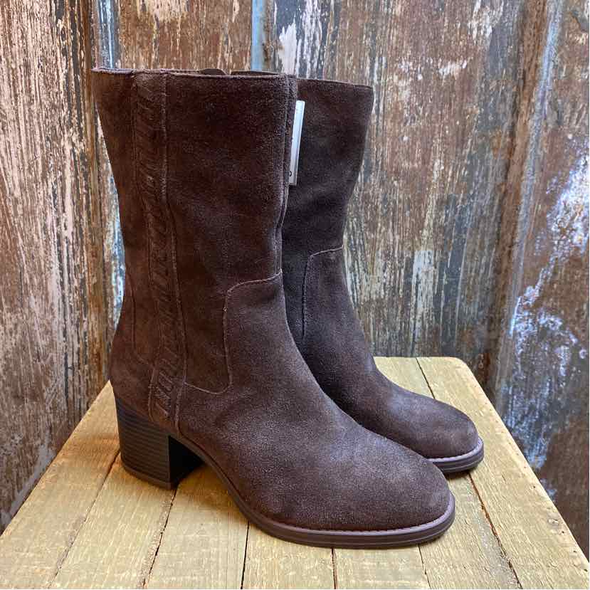 Vince Camuto 6.5 Brown Boots