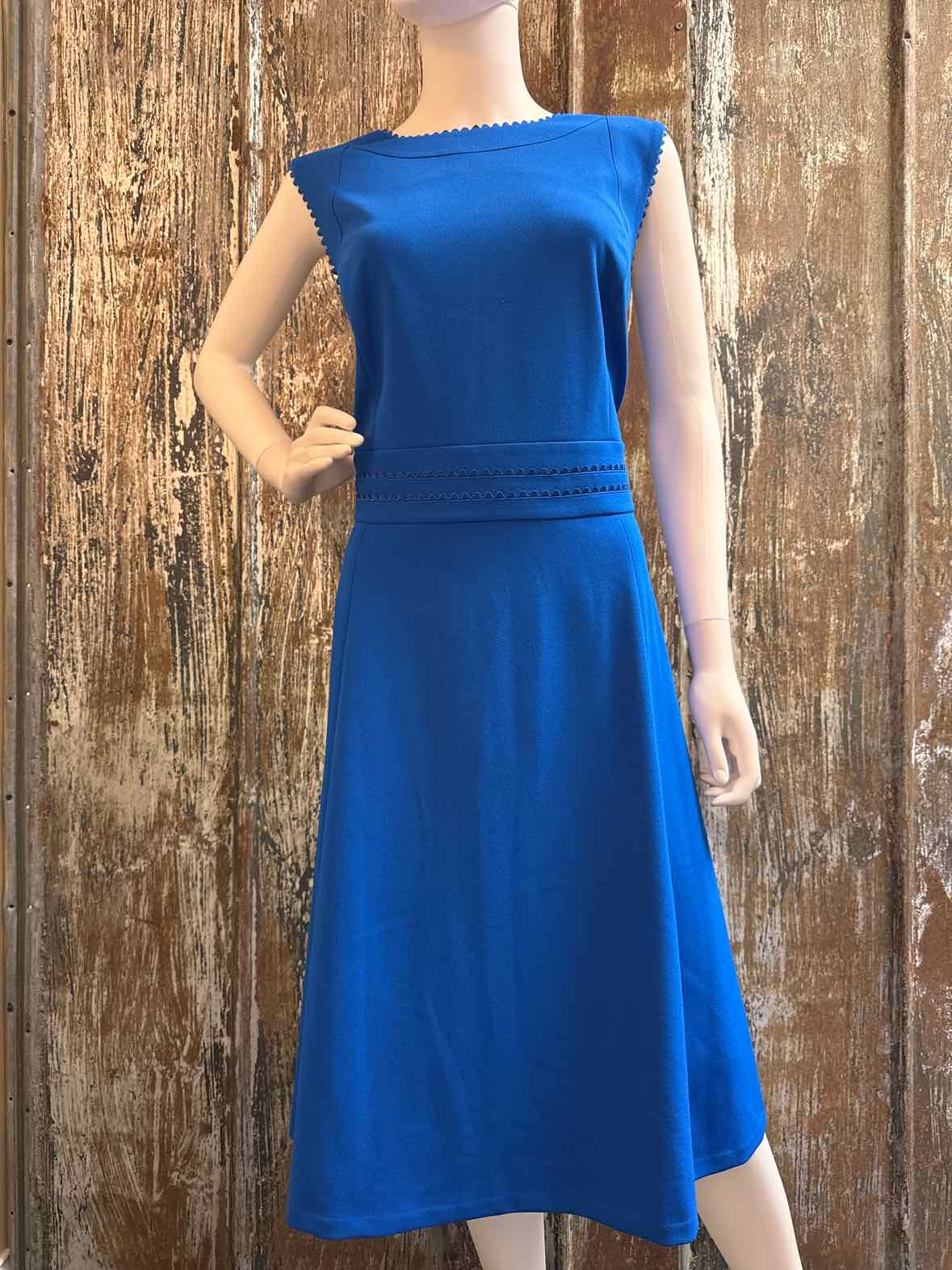 Calvin Klein Size 18 (1X) Blue Dress