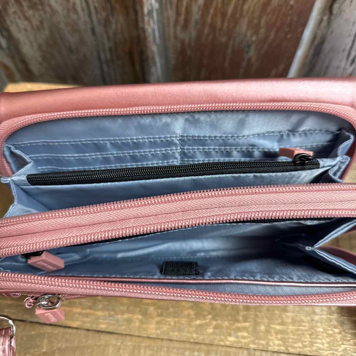 IHKWIP Purse