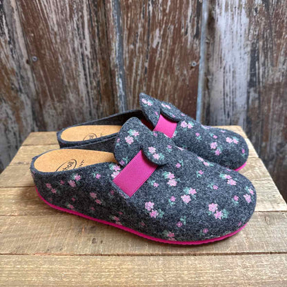 Scholl 8 Gray & Pink Shoes